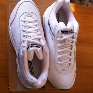 Reebok sneakers. NWOT.